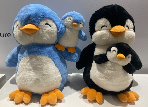 Miniso Parent-Child Penguin Plush Toy 40CM(Black)